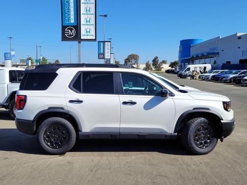 2026 Honda Passport AWD TrailSport Blackout