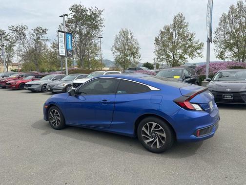 2018 Honda Civic LX-P
