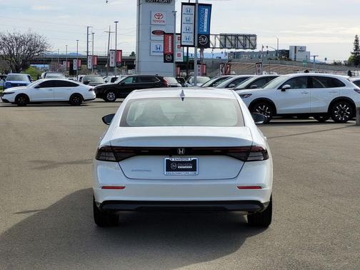 2024 Honda Accord LX 1.5T