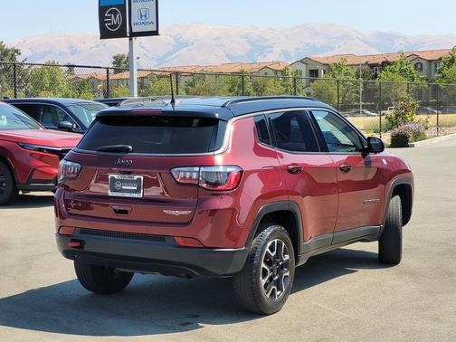 2021 Jeep Compass Trailhawk