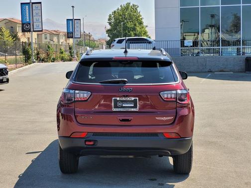 2021 Jeep Compass Trailhawk