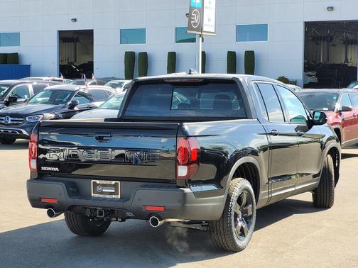 2025 Honda Ridgeline Black