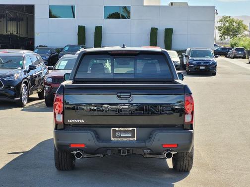 2025 Honda Ridgeline Black
