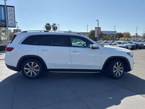 2020 Mercedes-Benz GLS 450 4MATIC