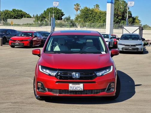 2025 Honda Odyssey Touring
