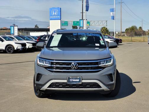 2020 Volkswagen Atlas Cross Sport 2.0T SE w/Technology