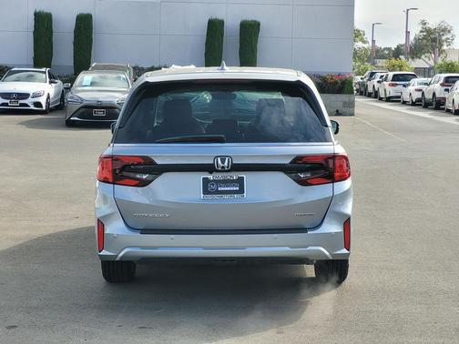 2026 Honda Odyssey Touring