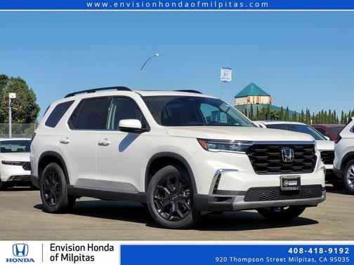 2025 Honda Pilot Touring 8-Passenger