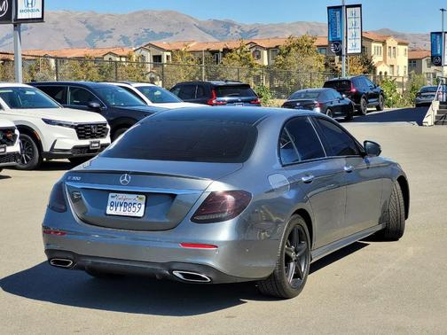 2018 Mercedes-Benz E-Class E 300
