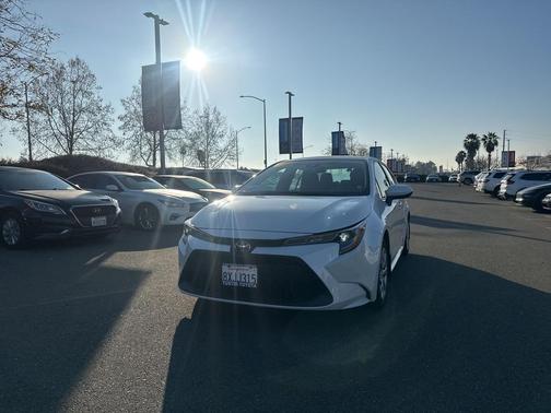 2021 Toyota Corolla LE