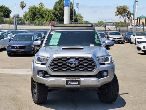 2020 Toyota Tacoma TRD Sport