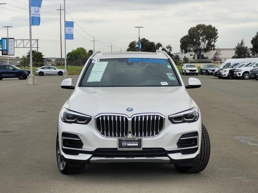 2023 BMW X5 PHEV xDrive45e