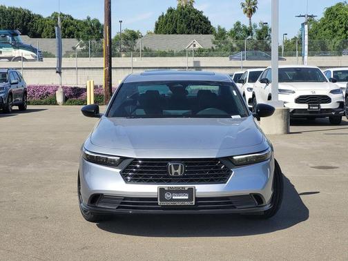 2025 Honda Accord Hybrid Base