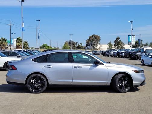 2025 Honda Accord Hybrid Base
