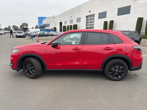 2023 Honda HR-V 2WD Sport