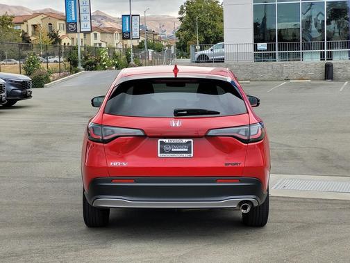 2024 Honda HR-V 2WD Sport w/o BSI