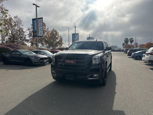 2019 GMC Yukon XL SLT