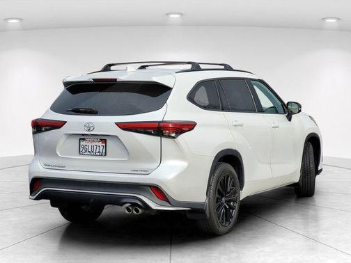 2023 Toyota Highlander XSE