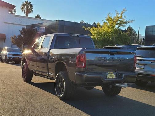 2025 RAM 2500 Laramie Crew Cab 4x4 6'4' Box