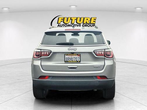 Billet Silver Metallic Clearcoat 2020 Jeep Compass Latitude