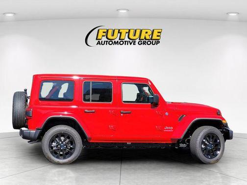 2025 Jeep Wrangler 4xe Sahara