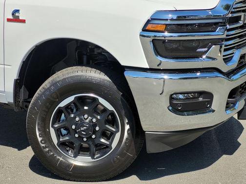 2025 RAM 2500 Laramie Crew Cab 4x4 6'4' Box