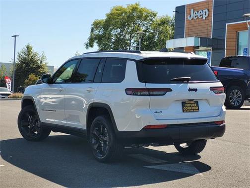 2025 Jeep Grand Cherokee L Altitude
