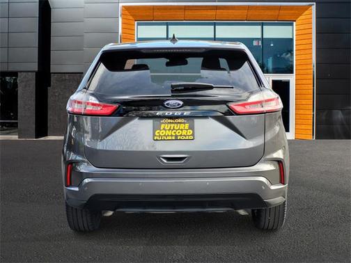 2022 Ford Edge ST Line