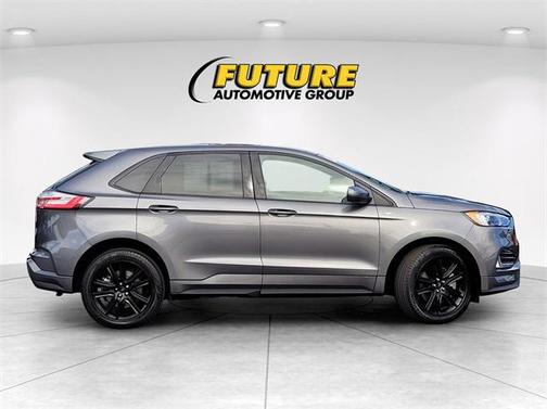 2022 Ford Edge ST Line