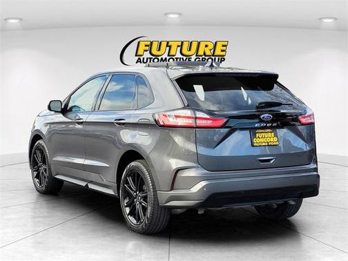 2022 Ford Edge ST Line