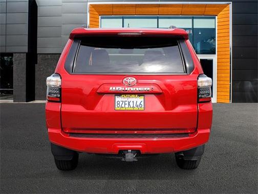 2022 Toyota 4Runner SR5