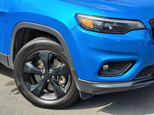 2023 Jeep Cherokee Altitude