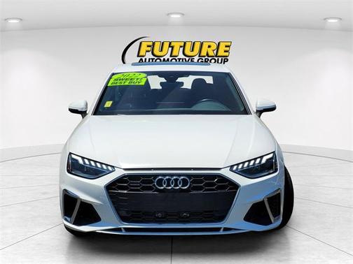 2022 Audi A4 45 S line Premium Plus