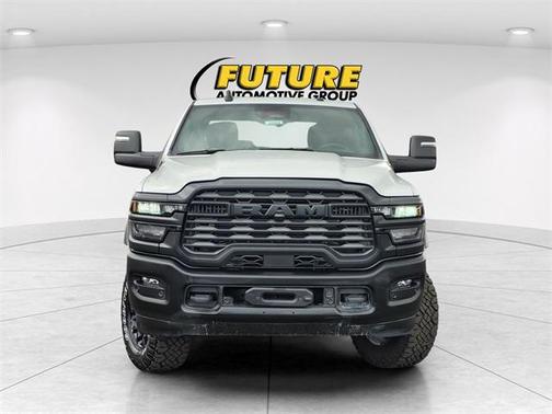 2026 RAM 2500 Tradesman Crew Cab 4x4 6'4' Box