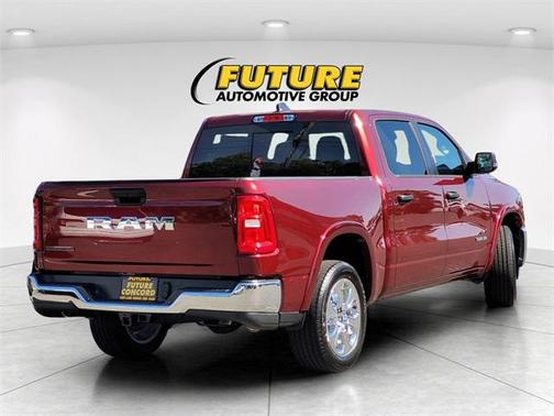 2025 RAM 1500 Big Horn/Lone Star