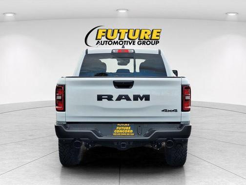 2026 RAM 1500 Warlock Crew Cab 4x4 5'7' Box