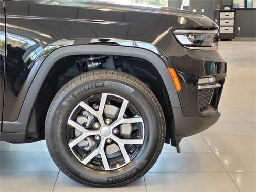 2025 Jeep Grand Cherokee Limited X