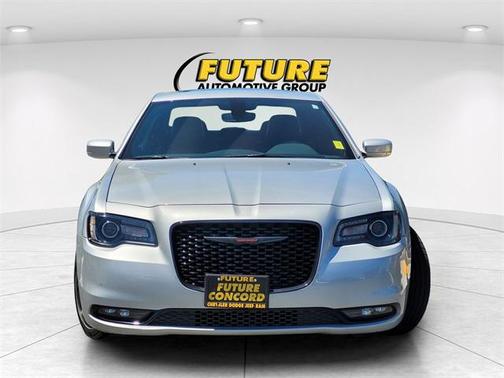 2023 Chrysler 300 S