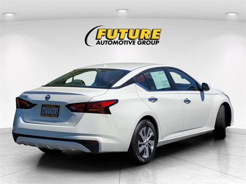 2020 Nissan Altima S FWD