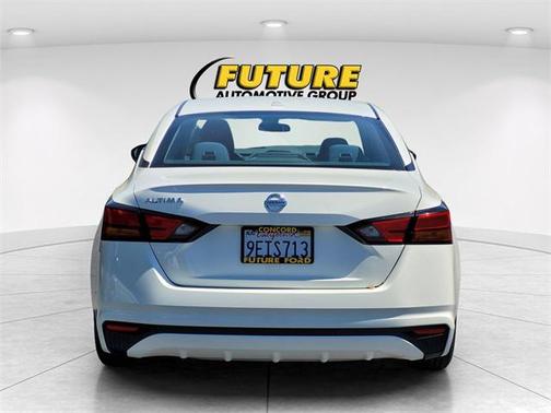 2020 Nissan Altima S FWD