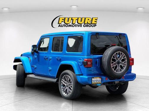 Hydro Blue Pearl Coat 2022 Jeep Wrangler Unlimited 4xe Sahara High Altitude