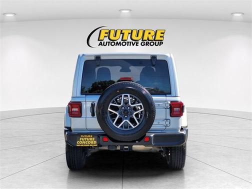 2024 Jeep Wrangler 4-Door Sahara 4x4