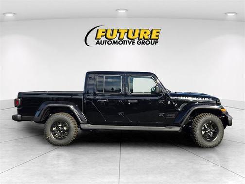 2025 Jeep Gladiator High Tide