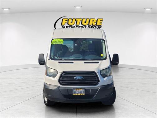 2017 Ford Transit-150 XL
