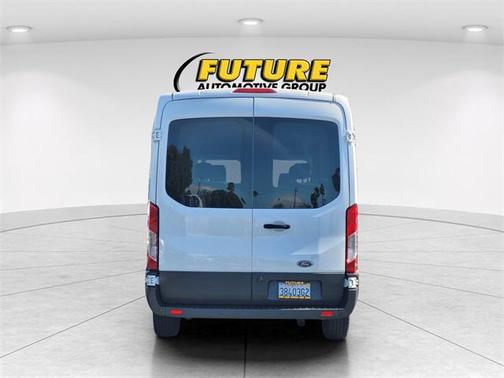 2017 Ford Transit-150 XL