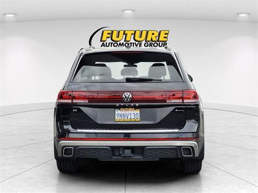 2024 Volkswagen Atlas 2.0T SE w/Technology 4MOTION