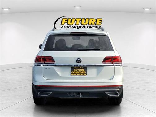 2022 Volkswagen Atlas 3.6L SE w/Technology