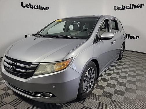 2016 Honda Odyssey Touring Elite