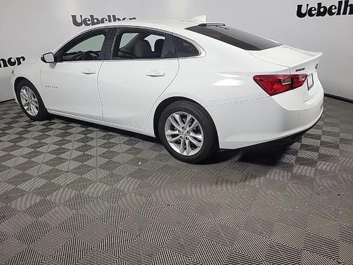 2017 Chevrolet Malibu 1LT