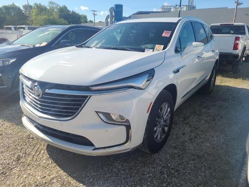 2022 Buick Enclave Essence